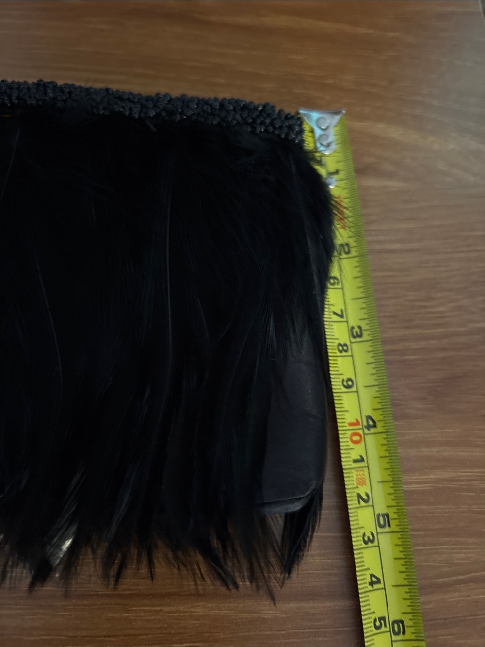 LA REGALE FEATHER AND BEADED EVENING CLUTH BAG - Picture 7 of 7